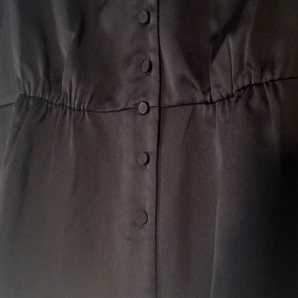 3/$20--J. Crew Black Button-Up Blouse, Cropped, Long Sleeves - Picture 4 of 14